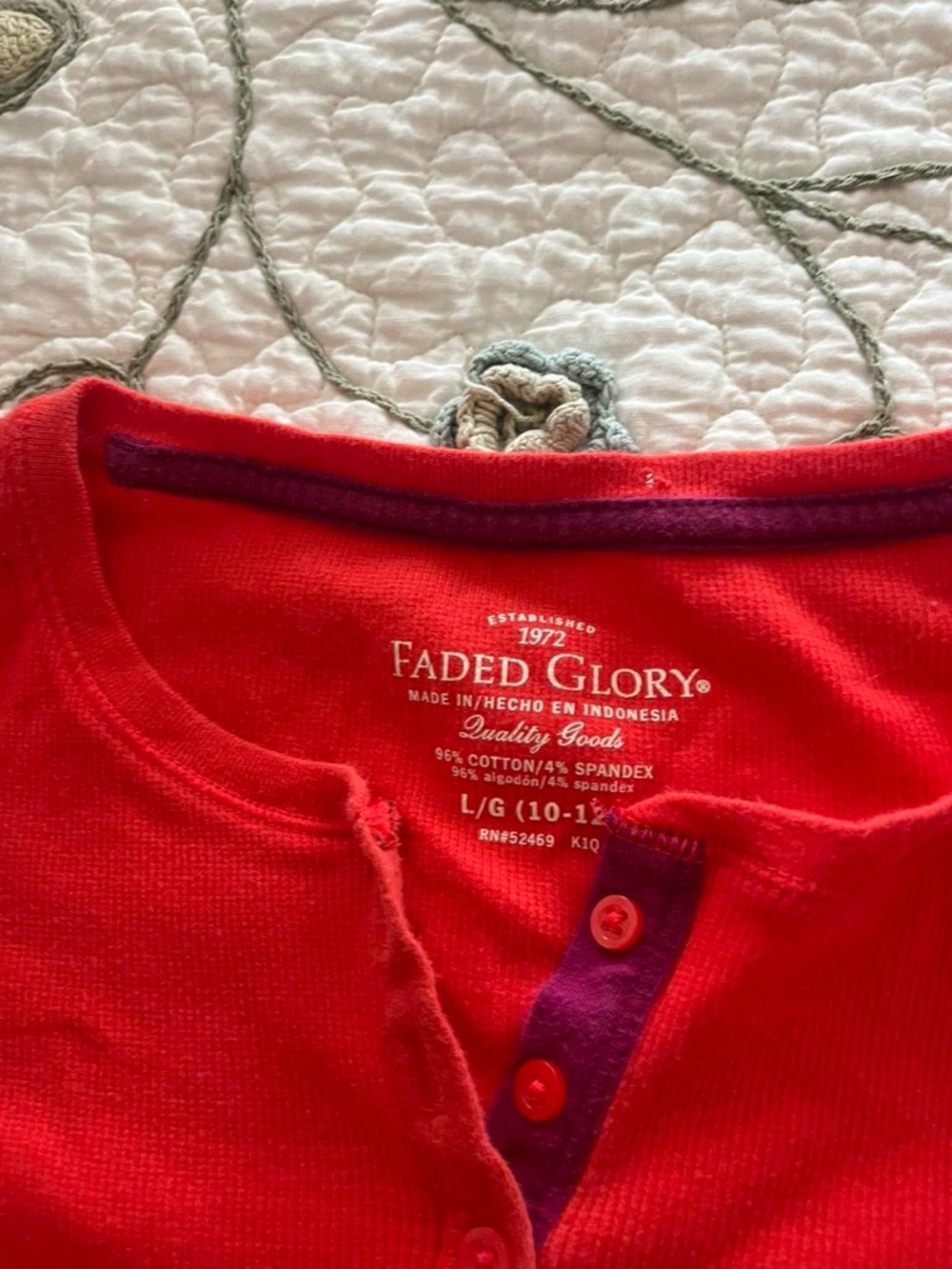 Faded Glory Red Waffle 3/4 Sleeve Henley Top - Picture 2 of 8
